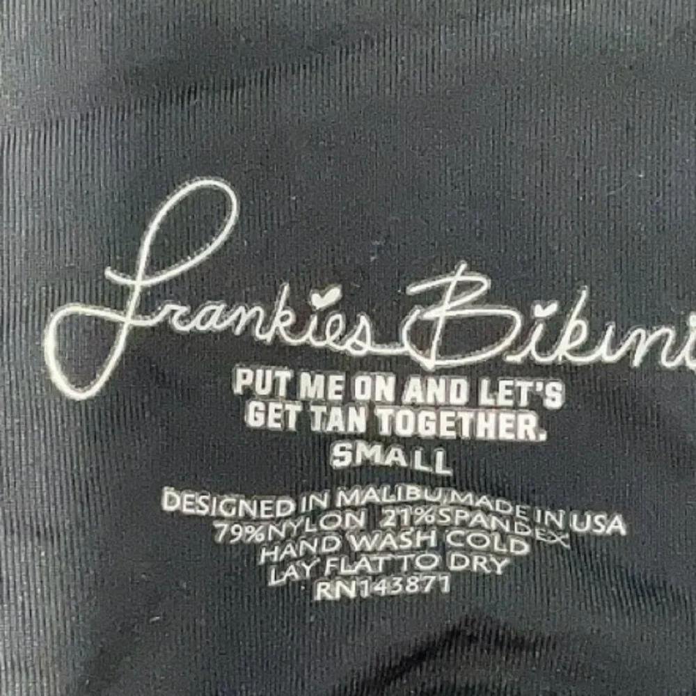 Frankie’s Bikini Sienna Bottoms thong-cheeky new with tags small